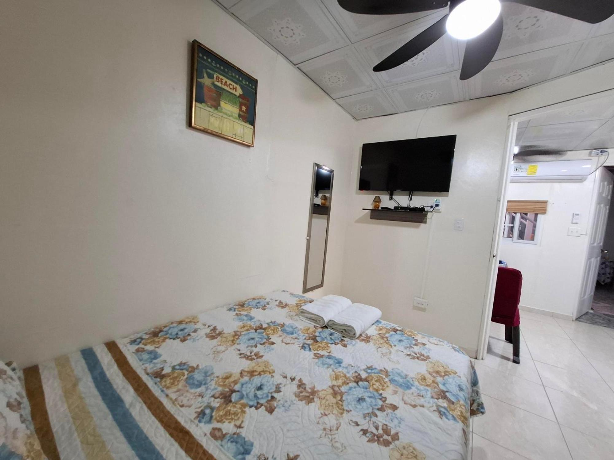 Lilia House 15 Minutos Aeropuerto Apartment